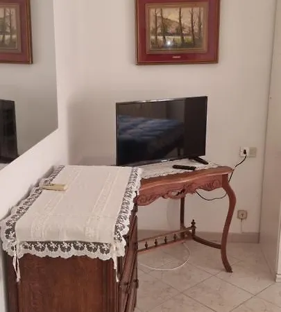 San Clemente Holidays Apartment Torre de' Passeri